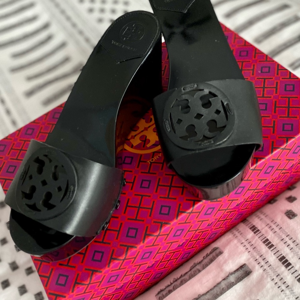 Tory Burch Miller 80mm Platform Slide